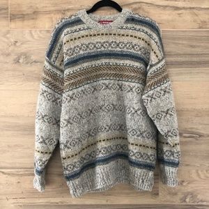 Pitlochry Knitwear Knit Wool Sweater Made in Scotland Size S